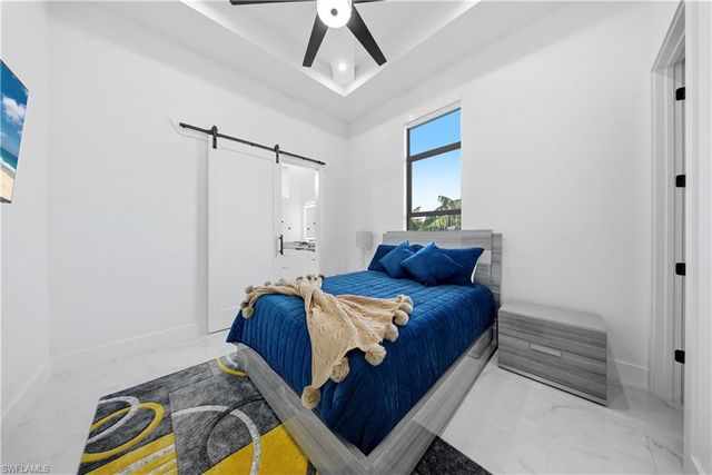 4907 Santa Monica CT, Cape Coral, FL 33904