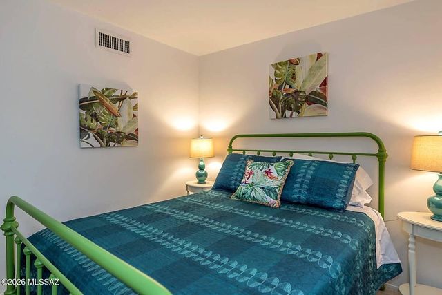 1931 W Imuris Place, Tucson, AZ 85704