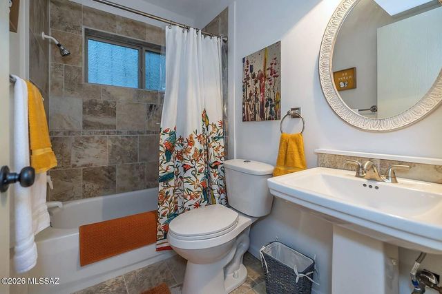 1931 W Imuris Place, Tucson, AZ 85704