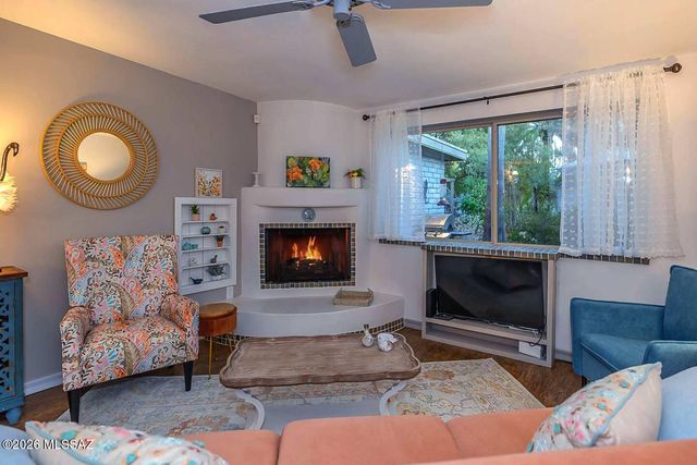 1931 W Imuris Place, Tucson, AZ 85704