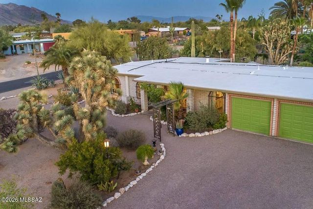 1931 W Imuris Place, Tucson, AZ 85704
