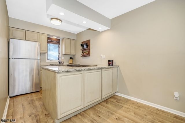 13 Village Way 4E, Vernon Twp., NJ 07462