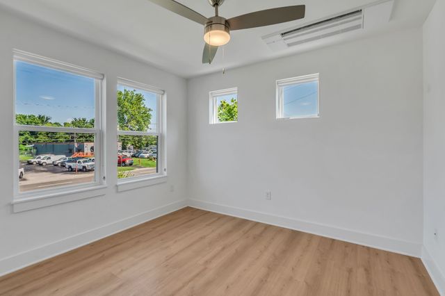 102 Duke St Apt 17, Nashville, TN 37207