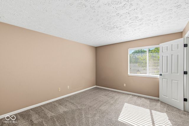 12559 Timber Creek Drive 5, Carmel, IN 46032