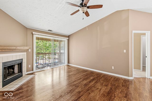 12559 Timber Creek Drive 5, Carmel, IN 46032