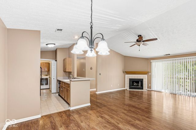 12559 Timber Creek Drive 5, Carmel, IN 46032