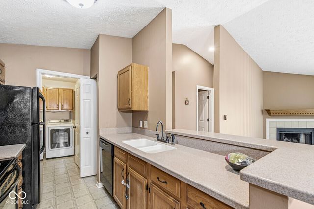 12559 Timber Creek Drive 5, Carmel, IN 46032