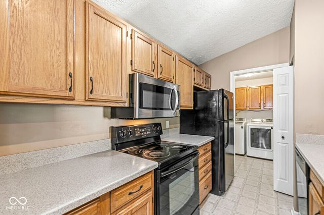 12559 Timber Creek Drive 5, Carmel, IN 46032