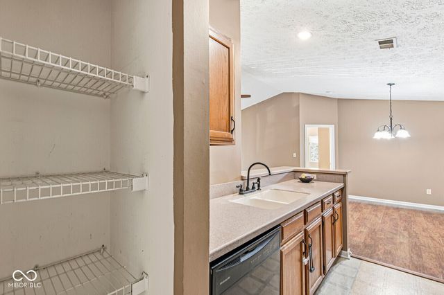 12559 Timber Creek Drive 5, Carmel, IN 46032