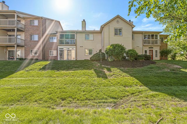 12559 Timber Creek Drive 5, Carmel, IN 46032