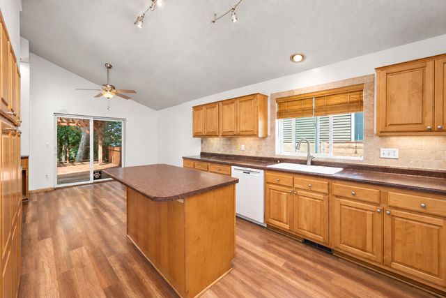 3045 Dundee Lane, Mound, MN 55364