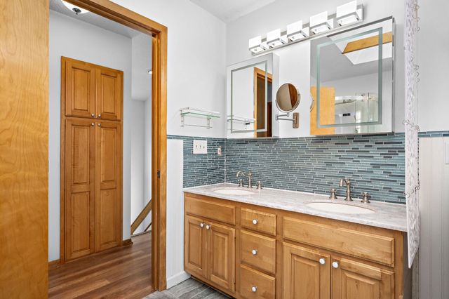 3045 Dundee Lane, Mound, MN 55364