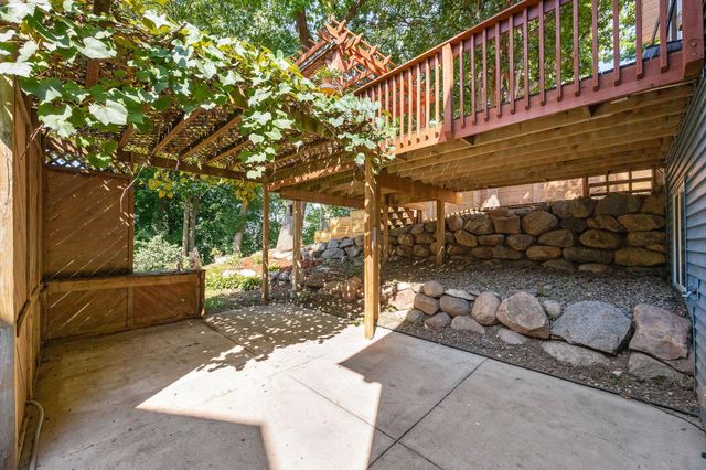 3045 Dundee Lane, Mound, MN 55364