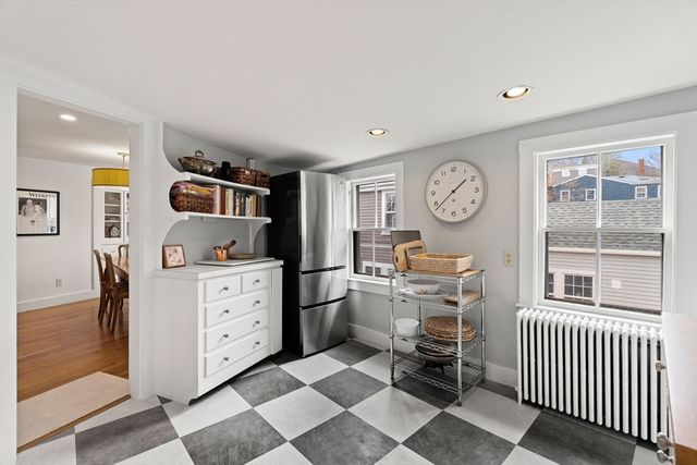 12 Darling St 2, Marblehead, MA 01945