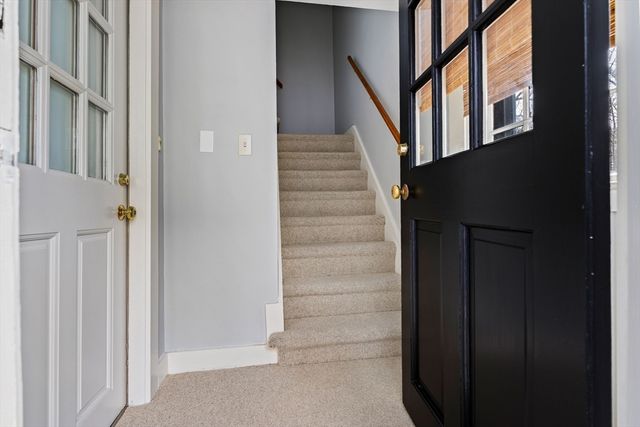 12 Darling St 2, Marblehead, MA 01945