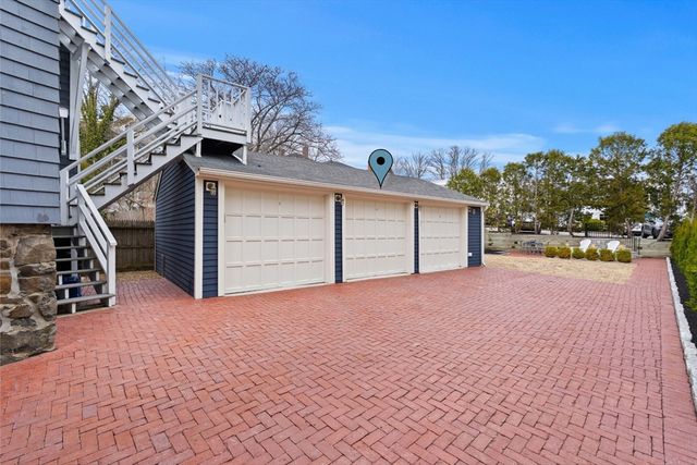 12 Darling St 2, Marblehead, MA 01945