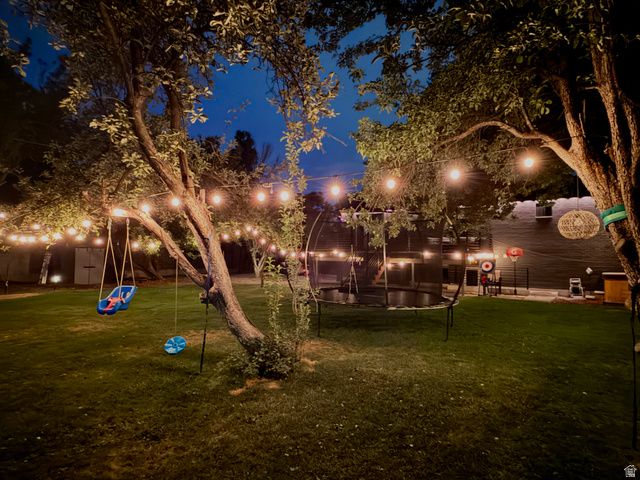 8641 S BUENA VISTA DR, Sandy, UT 84094