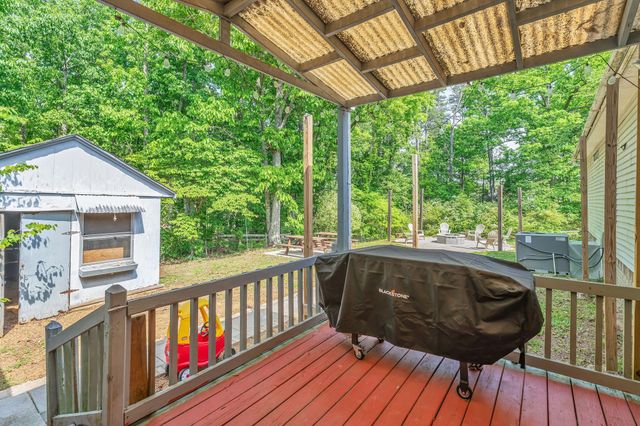 217 Old 99 Cir, Hohenwald, TN 38462
