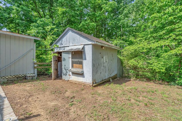217 Old 99 Cir, Hohenwald, TN 38462