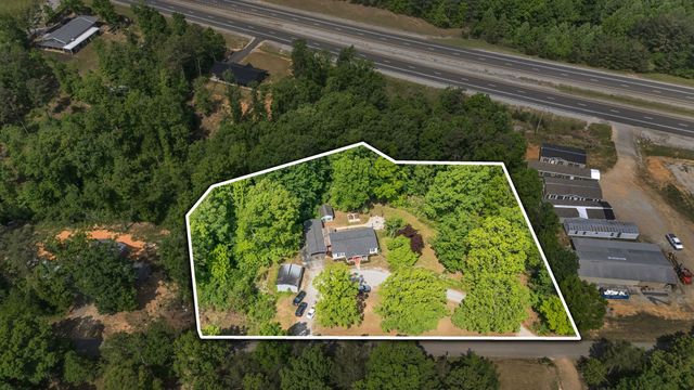 217 Old 99 Cir, Hohenwald, TN 38462