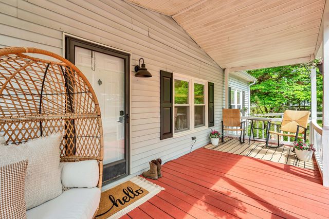 217 Old 99 Cir, Hohenwald, TN 38462