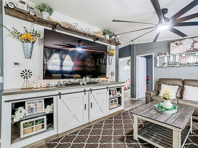 214 GROVE RIDGE DRIVE, Winter Haven, FL 33880