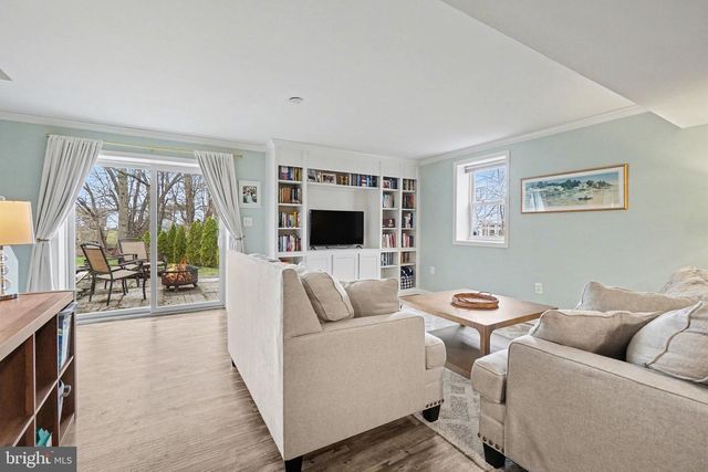 1908 GEORGE AVE, Carlisle, PA 17013