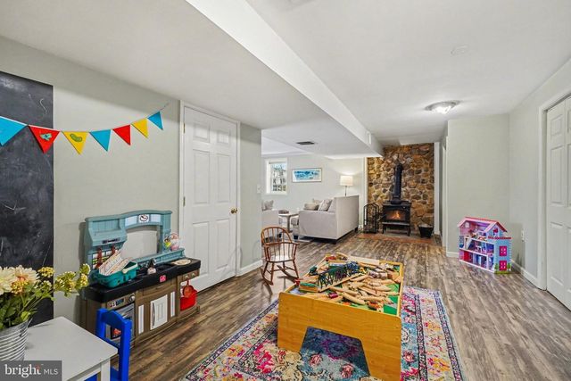 1908 GEORGE AVE, Carlisle, PA 17013