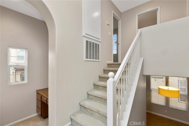 21 Tall Oak, Irvine, CA 92603