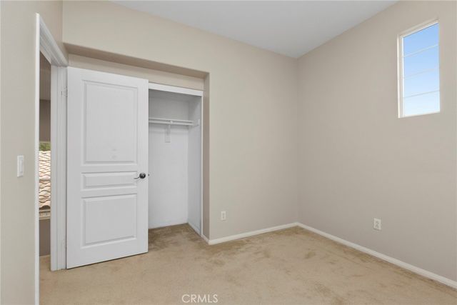 21 Tall Oak, Irvine, CA 92603