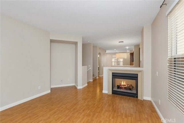 21 Tall Oak, Irvine, CA 92603