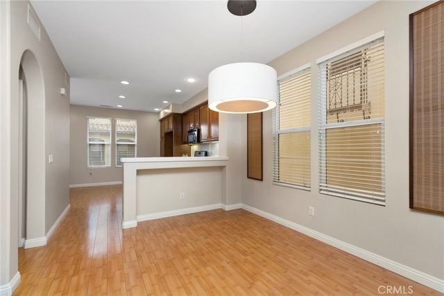 21 Tall Oak, Irvine, CA 92603