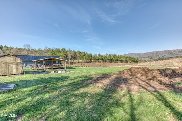 657 Pedro Shoun Lane, Mountain City, TN 37683