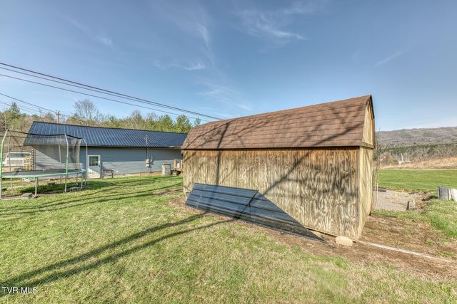 657 Pedro Shoun Lane, Mountain City, TN 37683