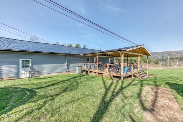 657 Pedro Shoun Lane, Mountain City, TN 37683