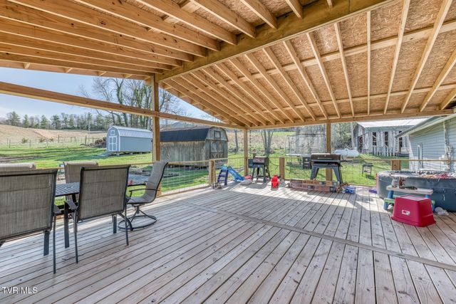 657 Pedro Shoun Lane, Mountain City, TN 37683