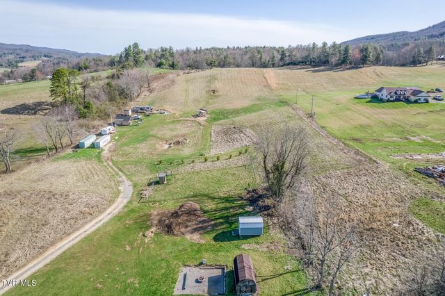 657 Pedro Shoun Lane, Mountain City, TN 37683