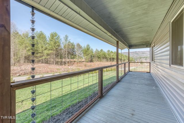 657 Pedro Shoun Lane, Mountain City, TN 37683