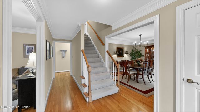 10743 Hobbs Station Rd, Louisville, KY 40223