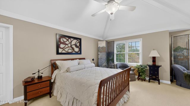 10743 Hobbs Station Rd, Louisville, KY 40223