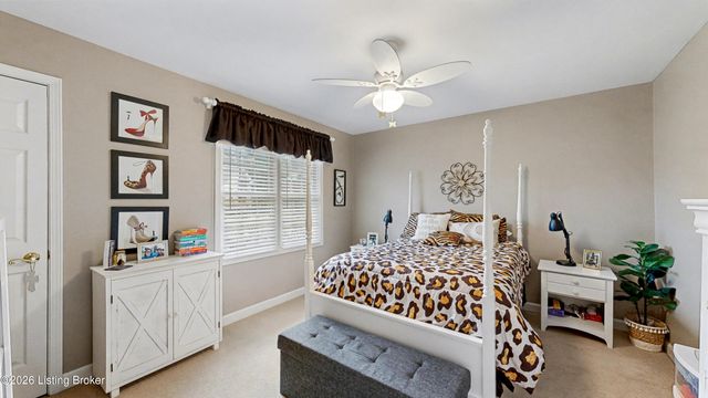 10743 Hobbs Station Rd, Louisville, KY 40223