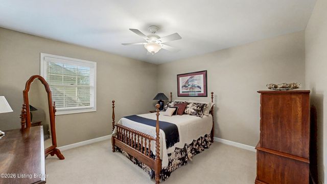 10743 Hobbs Station Rd, Louisville, KY 40223