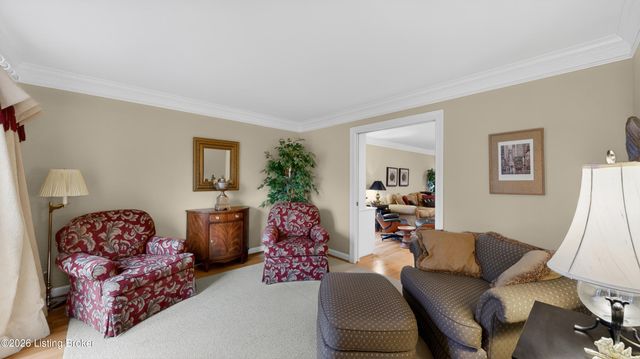 10743 Hobbs Station Rd, Louisville, KY 40223