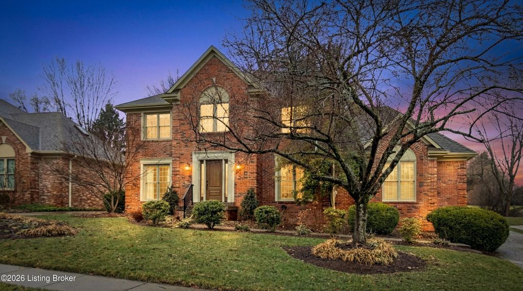 10743 Hobbs Station Rd, Louisville, KY 40223