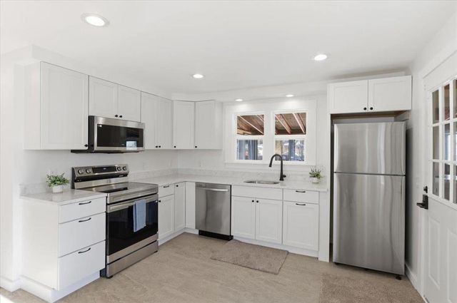 1960 North Avenue, Burlington, VT 05408