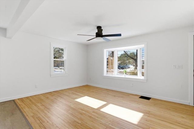 1960 North Avenue, Burlington, VT 05408