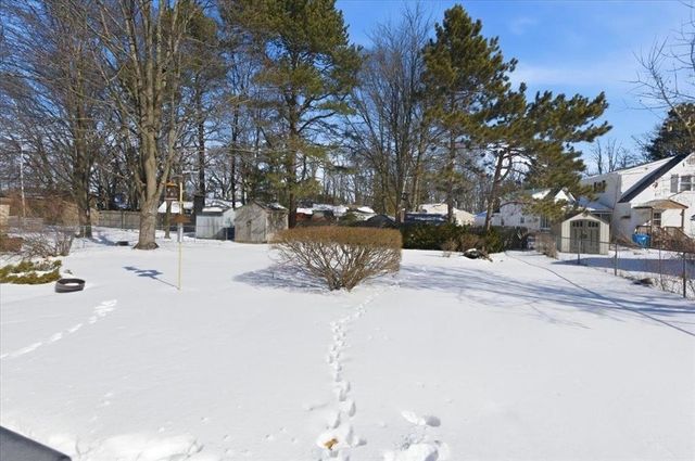 1960 North Avenue, Burlington, VT 05408