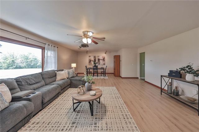 295 Crown View Avenue, Stockertown Boro, PA 18083