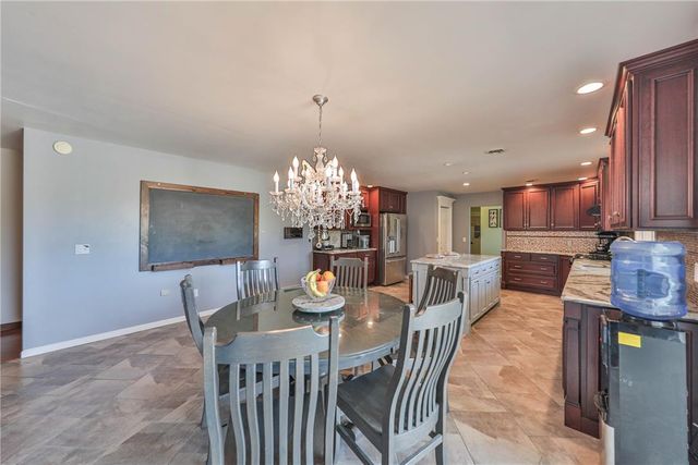 295 Crown View Avenue, Stockertown Boro, PA 18083