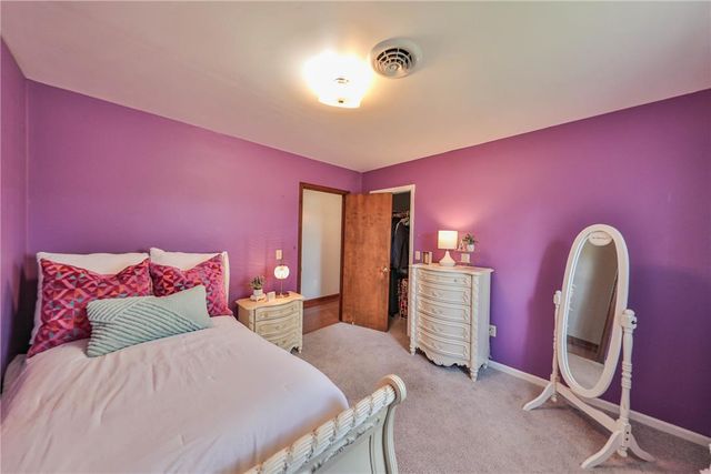 295 Crown View Avenue, Stockertown Boro, PA 18083